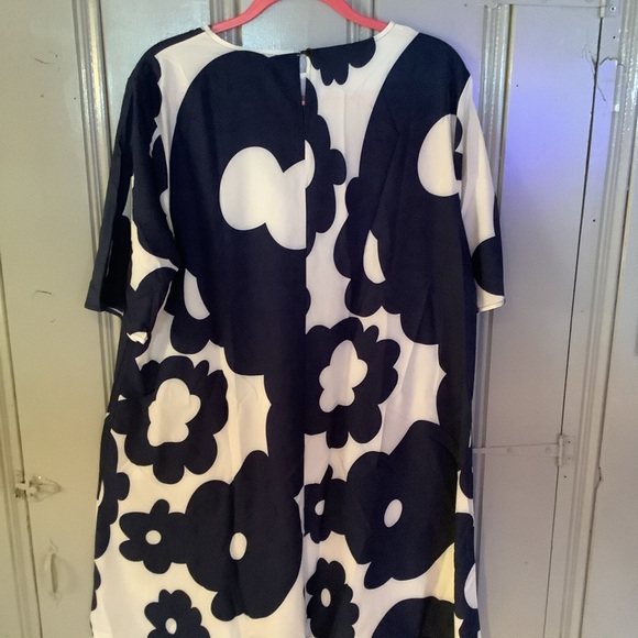 NWT women’s plus size dress - Picture 5 of 6